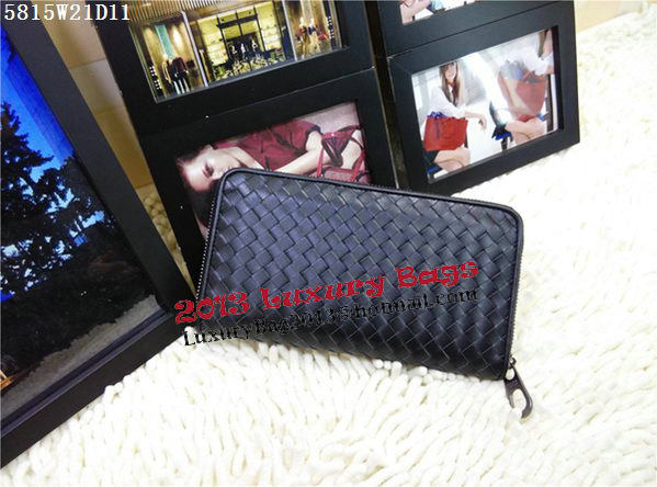 Bottega Veneta Intrecciato Calfskin Zip Around Wallet BV5815 Black Bottega Veneta Intrecciato Calfskin Zip Around Wallet BV5815 Black
