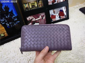 Bottega Veneta Intrecciato Nappa Zip Around Wallet BV5808 Lavender Bottega Veneta Intrecciato Nappa Zip Around Wallet BV5808 Lavender