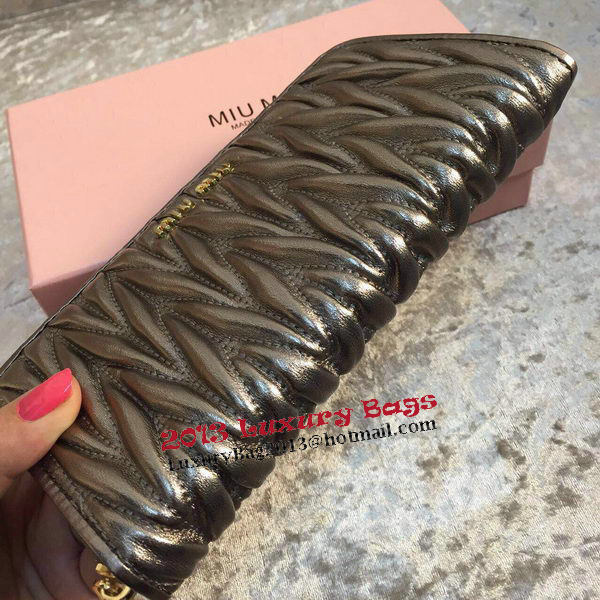 miu miu Matelasse Nappa Leather Wallet MM30150 Grey miu miu Matelasse Nappa Leather Wallet MM30150 Grey