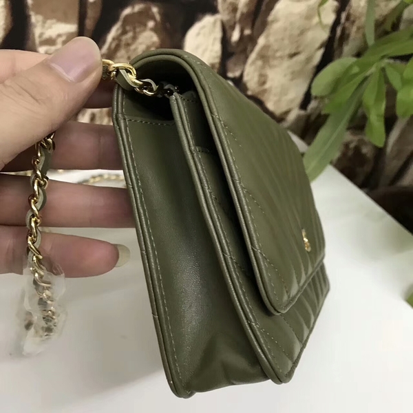 Chanel Classic Flap Bags Atrovirens Original Sheepskin Leather 33815 Glod Chanel Classic Flap Bags Atrovirens Original Sheepskin Leather 33815 Glod