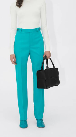 Bottega Veneta ARCO TOTE Small intrecciato grained leather tote bag 652867 black Bottega Veneta ARCO TOTE Small intrecciato grained leather tote bag 652867 black