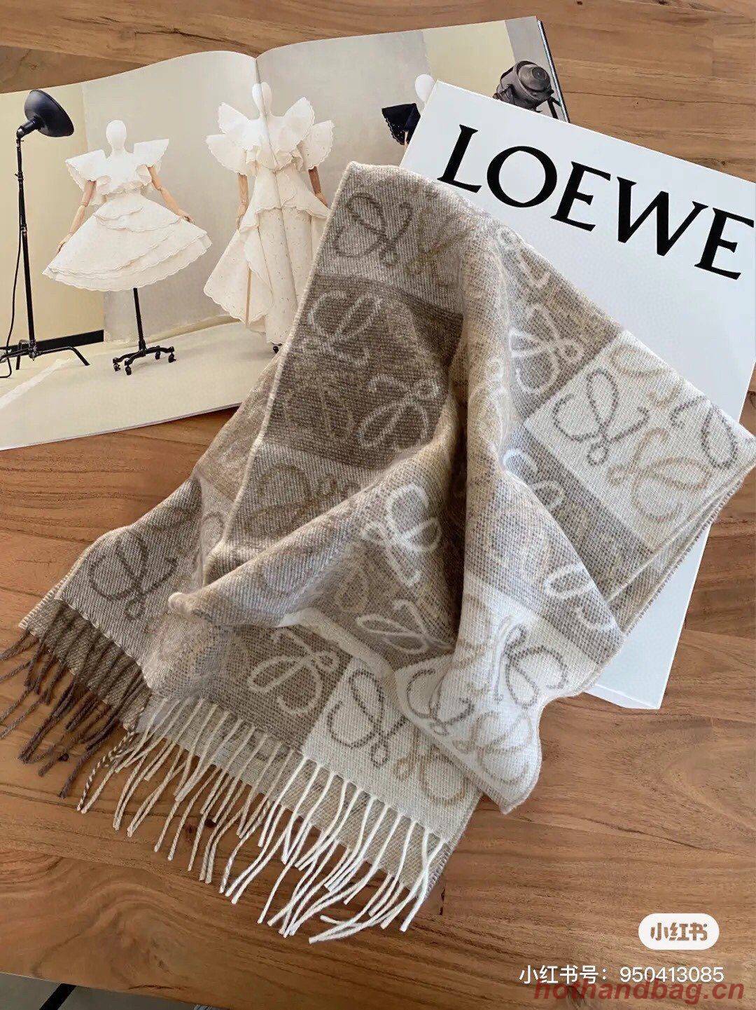 Loewe Scarf L00010 Loewe Scarf L00010