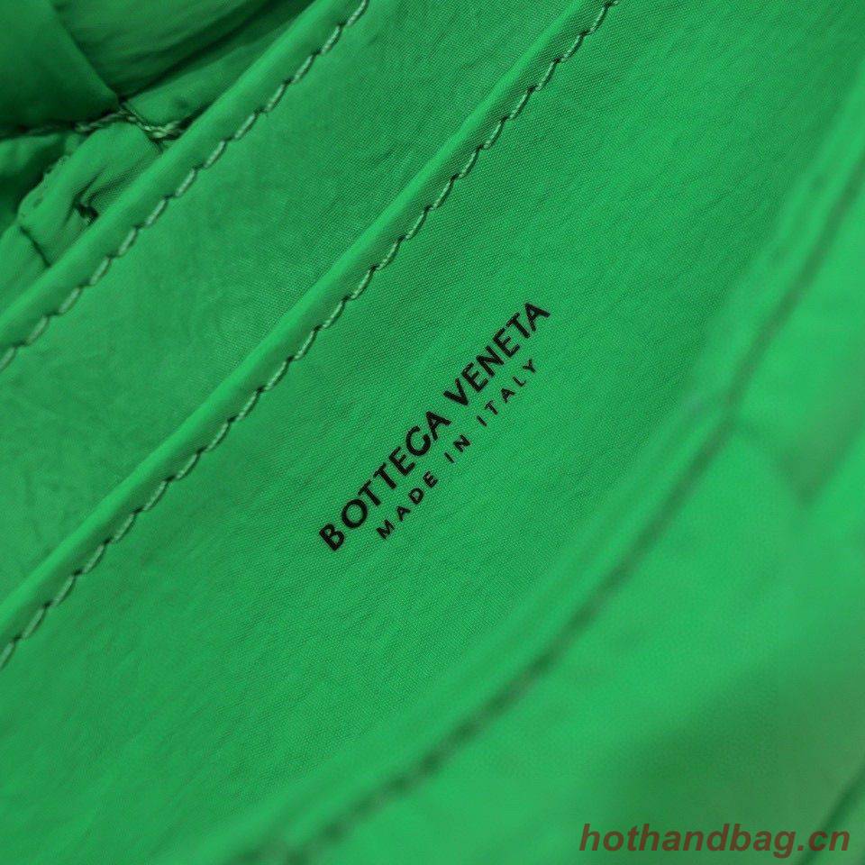 Bottega Veneta CASSETTE Mini Nylon belt bag 8952 Green Bottega Veneta CASSETTE Mini Nylon belt bag 8952 Green