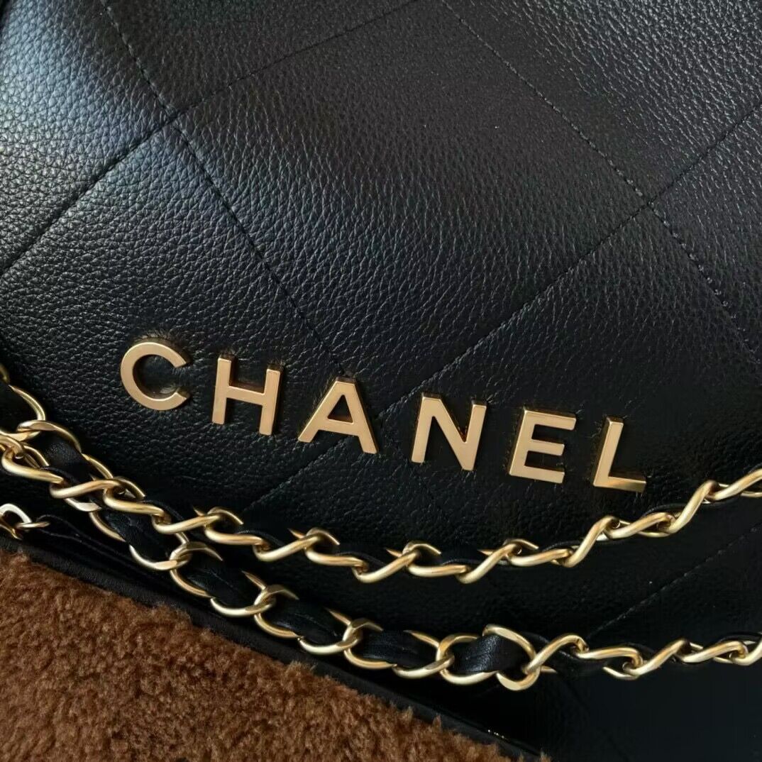 CHANEL 22 HANDBAG Sheepskin & Gold-Tone Metal AS3260 Black&Brown CHANEL 22 HANDBAG Sheepskin & Gold-Tone Metal AS3260 Black&Brown