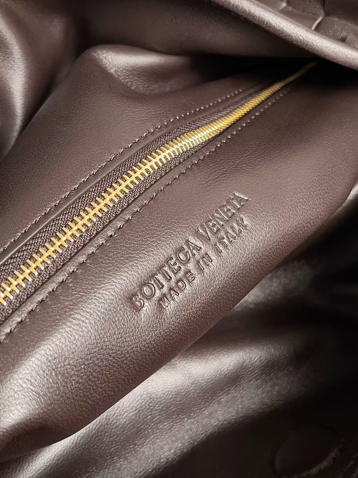 Bottega Veneta Large Hop 763970 dark brown Bottega Veneta Large Hop 763970 dark brown