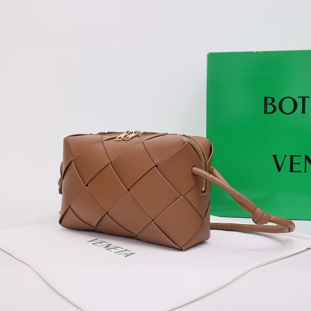 Bottega Veneta Small Cassette Camera Bag 709417 Brown Bottega Veneta Small Cassette Camera Bag 709417 Brown
