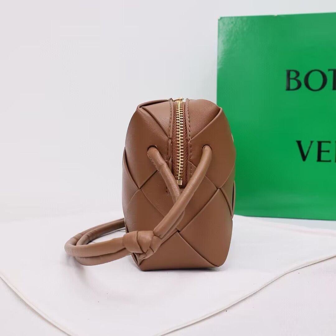 Bottega Veneta Small Cassette Camera Bag 709417 Brown Bottega Veneta Small Cassette Camera Bag 709417 Brown