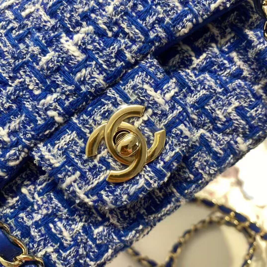 Chanel Tweed CLUTCH WITH CHAIN A01116 Blue Chanel Tweed CLUTCH WITH CHAIN A01116 Blue