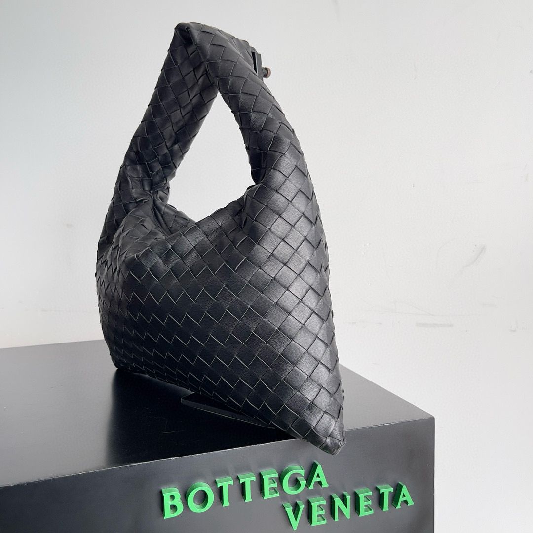 Bottega Veneta Medium Hop Original Leather Bag 763966 Black Bottega Veneta Medium Hop Original Leather Bag 763966 Black