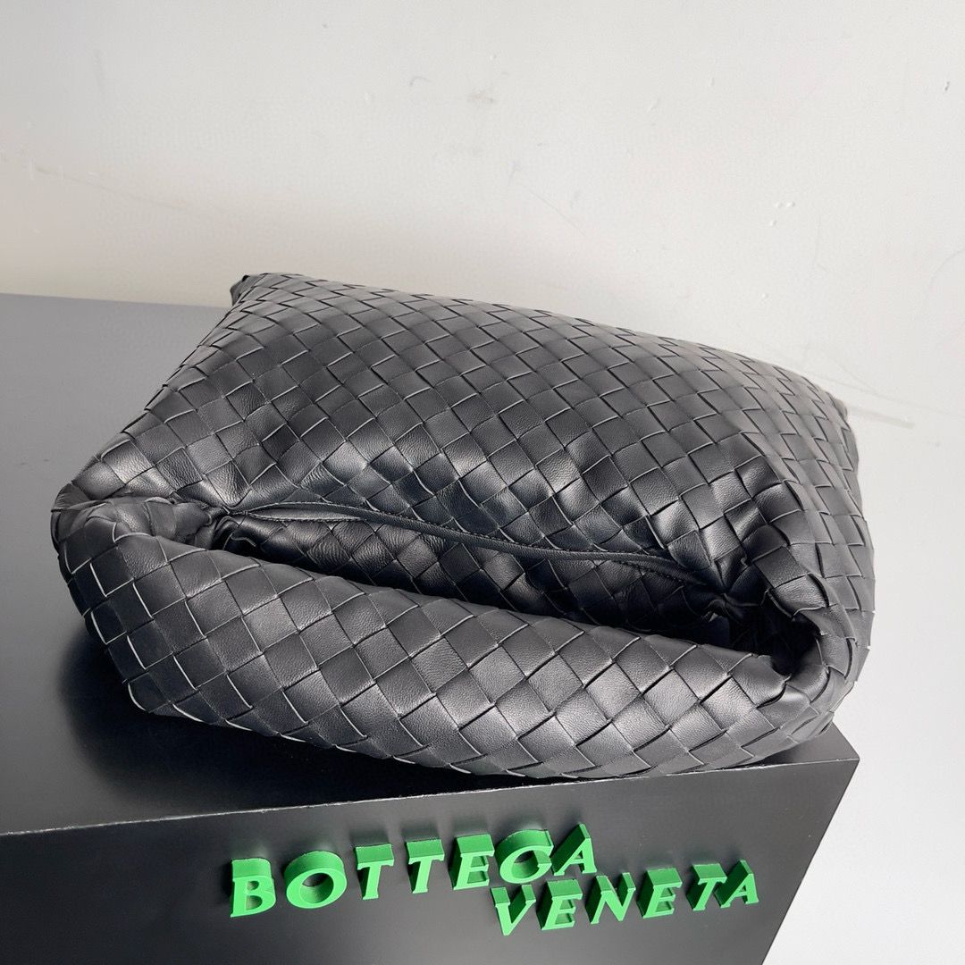 Bottega Veneta Medium Hop Original Leather Bag 763966 Black Bottega Veneta Medium Hop Original Leather Bag 763966 Black