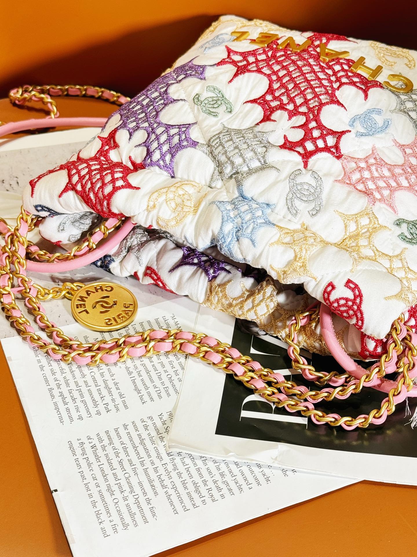 CHANEL 22 MINI HANDBAG AS3980 Multicolor CHANEL 22 MINI HANDBAG AS3980 Multicolor