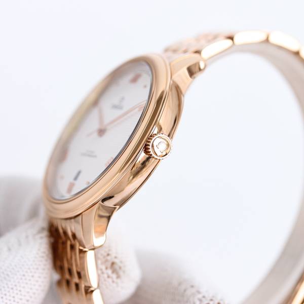 Omega Watch OMW00822-1