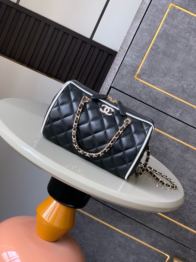 Chanel CLUTCH WITH CHAIN AP4515 Black&White