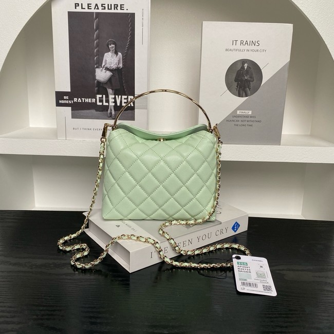 Chanel CLUTCH WITH CHAIN AP4591 light green