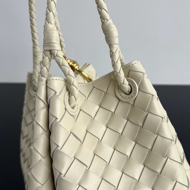 Bottega Veneta Parachute 835921 Cream