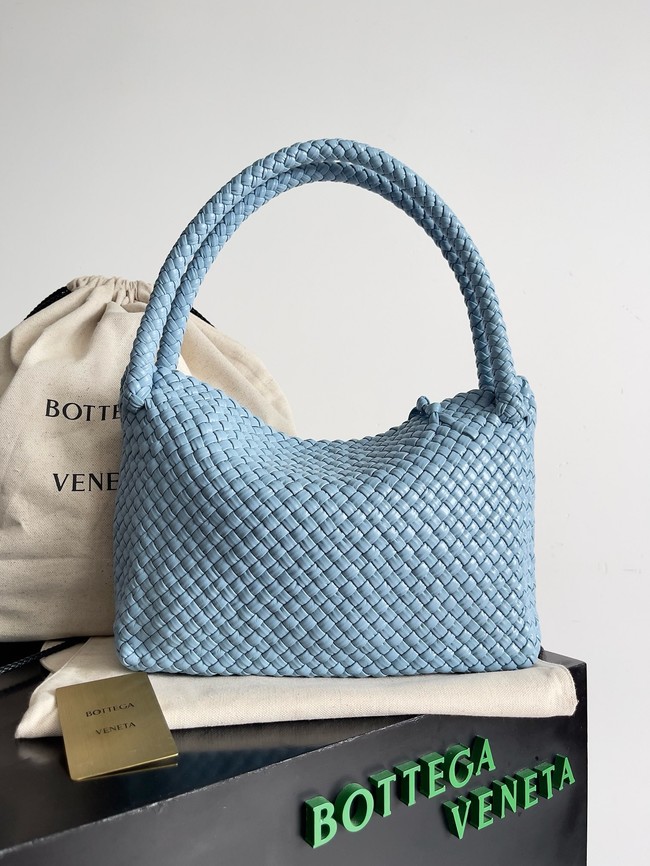 Bottega Veneta Tosca 716974 sky blue