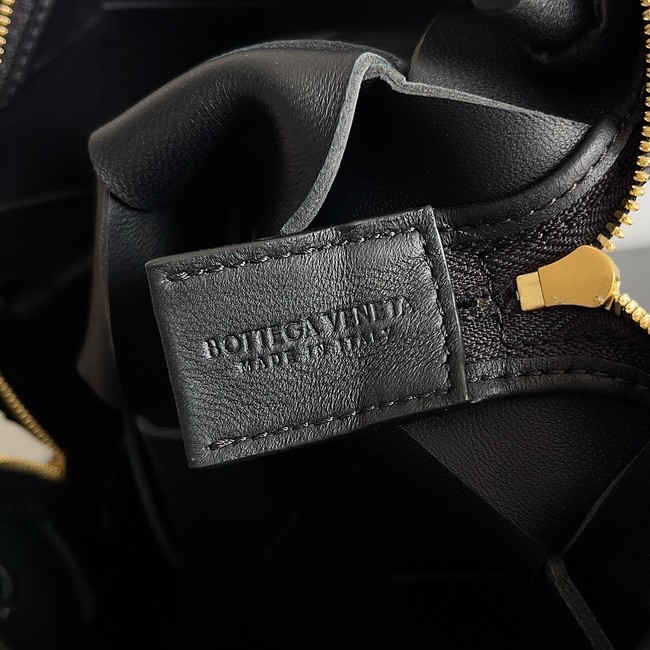 Bottega Veneta Intrecciato Concert Pouch D794258 black