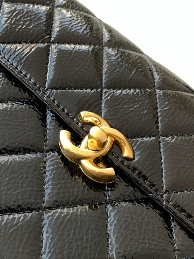 CHANEL Medium Flap Bag AS5618 black