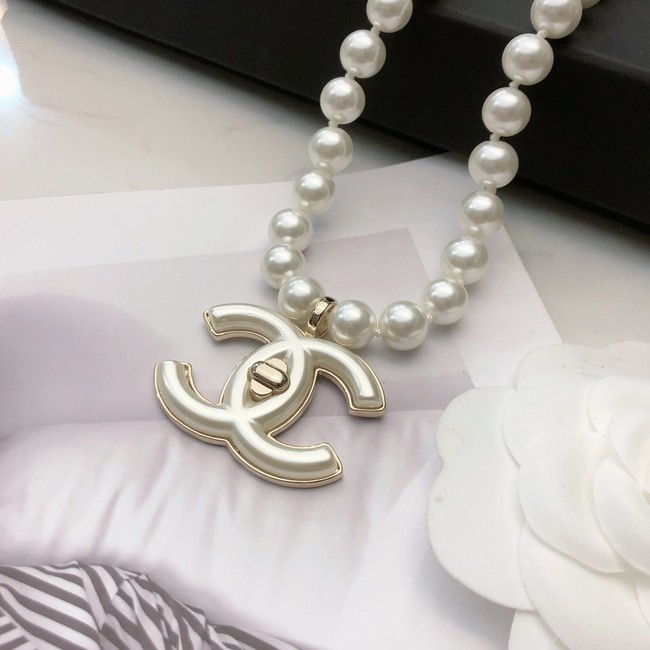 Chanel necklace CE81692