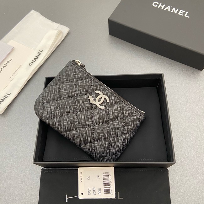 Chanel Zipped Pocket wallet S4811 black