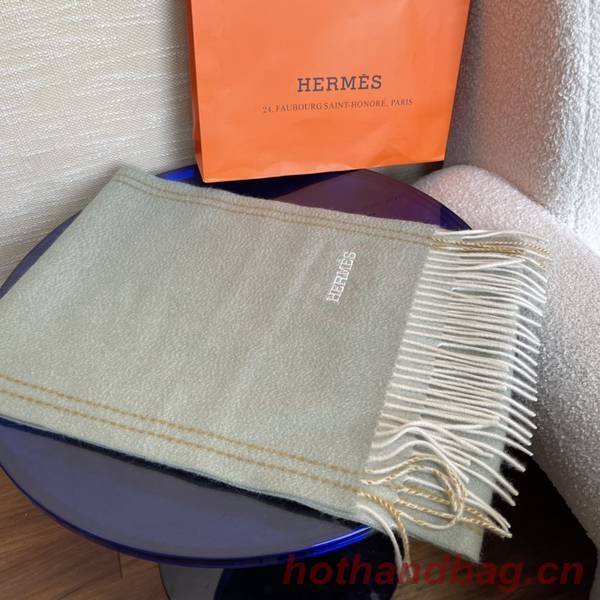 Hermes Scarf HEC00772 Hermes Scarf HEC00772