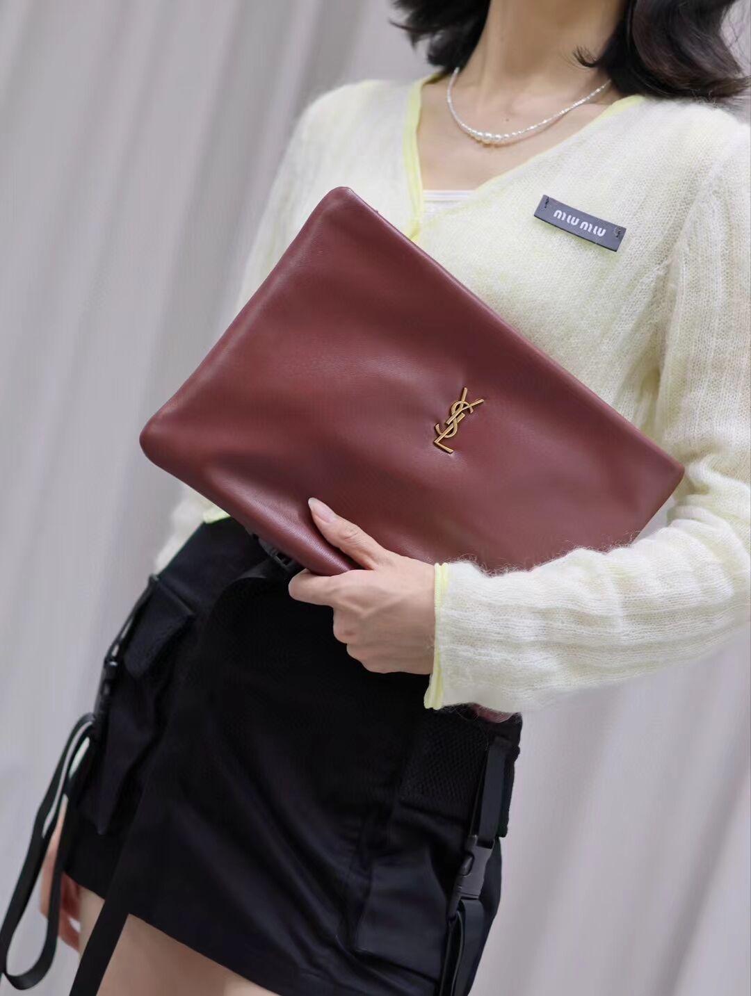 SAINT LAURENT CALYPSO LARGE POUCH IN LAMBSKIN 778943 ROUGE MERLOT SAINT LAURENT CALYPSO LARGE POUCH IN LAMBSKIN 778943 ROUGE MERLOT