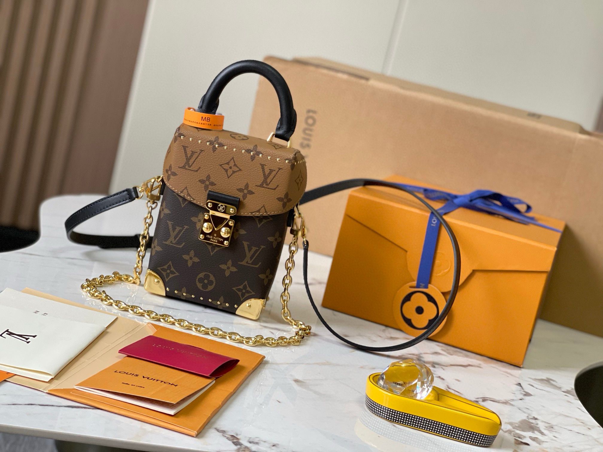 Louis Vuitton Monogram Canvas Camera Box Bag M82465 Brown Louis Vuitton Monogram Canvas Camera Box Bag M82465 Brown