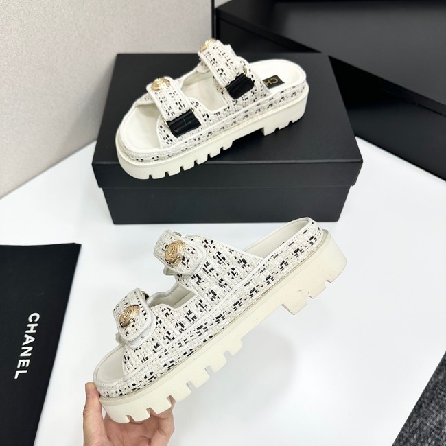 Chanel WOMENS SANDAL 55817-2