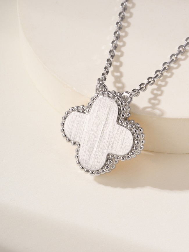 Van Cleef & Arpels necklace CE81017