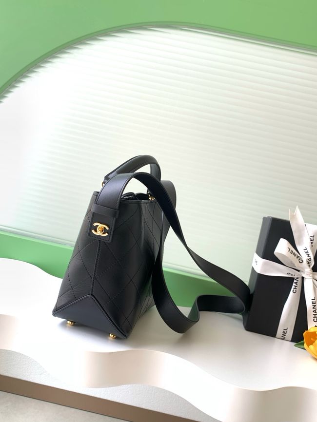 Chanel Lambskin Shoulder Bag AS6268 black