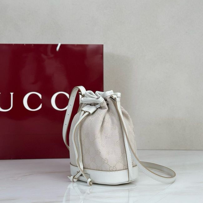 Gucci Mini bucket bag with Gucci plaque 875802 Ivory