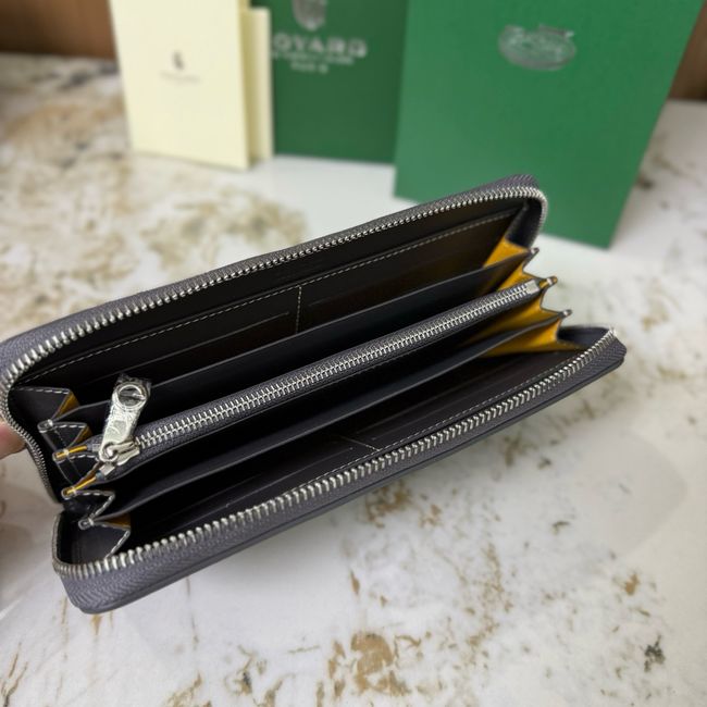 Goyard MATIGNON zip Wallet CL50P gray Goyard MATIGNON zip Wallet CL50P gray