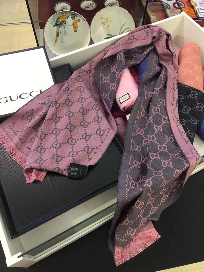 Gucci cashmere scarf 06390-8 Gucci cashmere scarf 06390-8