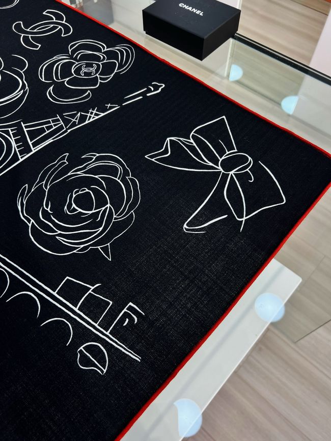 Chanel cashmere scarf B25983-1