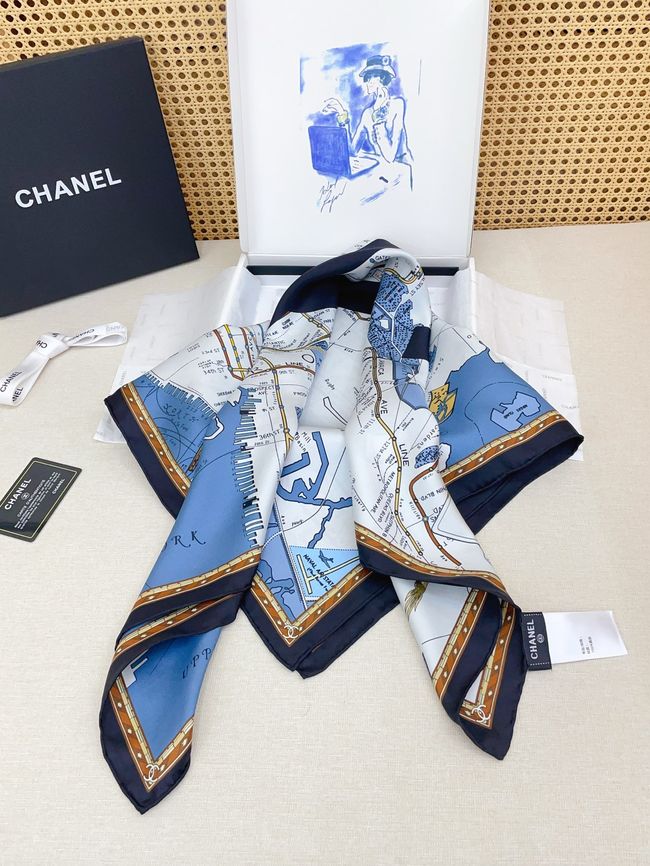 Chanel silk scarf B25984-2 Chanel silk scarf B25984-2