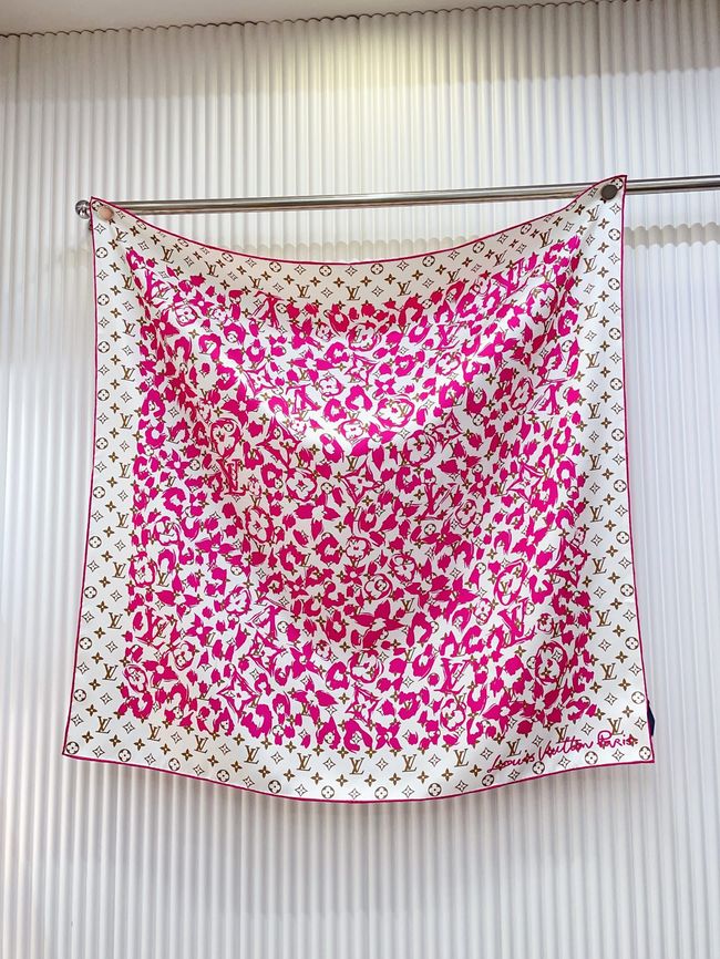Louis Vuitton silk Square 90 M98341-2