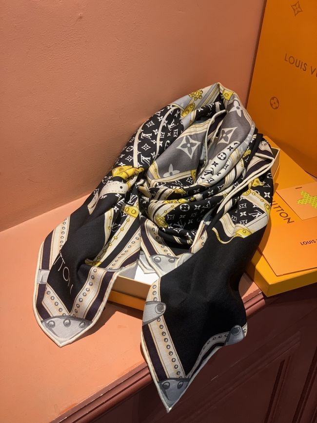 Louis Vuitton Monogram Shine Shawl M98771-3
