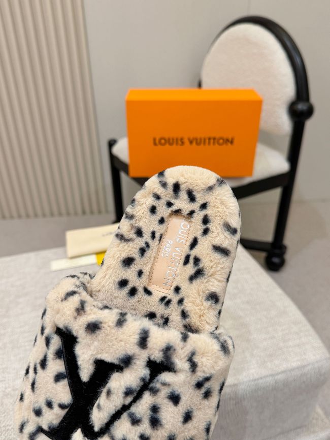 Louis Vuitton Mule 65280-1