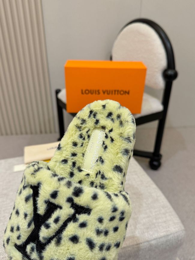 Louis Vuitton Mule 65280-4