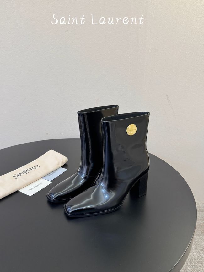 Saint Laurent boots in smooth leather 65282-6