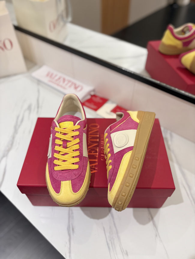 Valentino flats WS0QA4-3