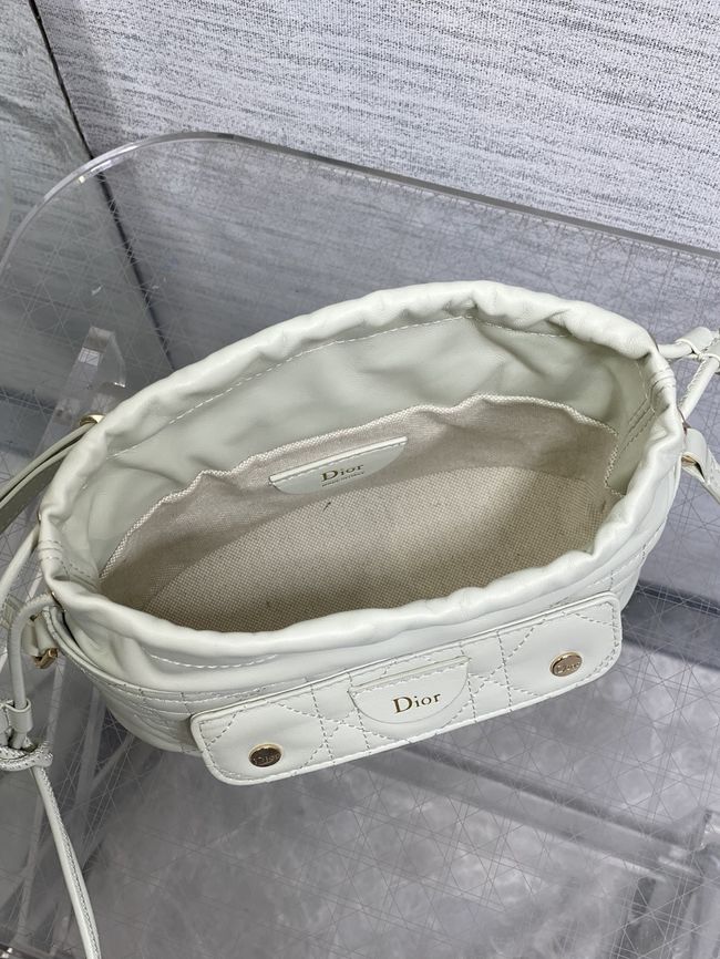 Dior Adiorable Mini Bucket Bag Cannage Lambskin S2426 Cream Dior Adiorable Mini Bucket Bag Cannage Lambskin S2426 Cream