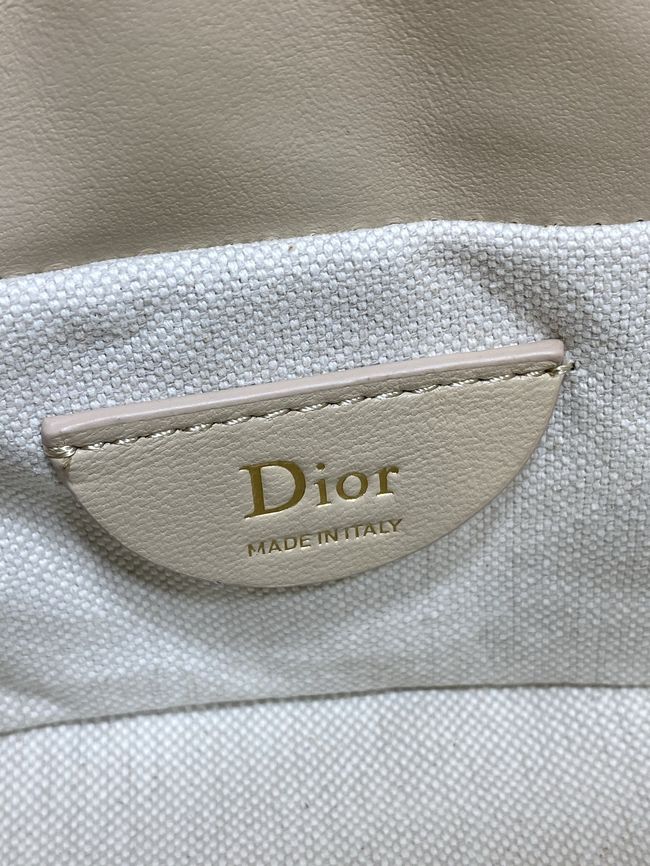 Dior Adiorable Mini Bucket Bag Cannage Lambskin S2426 Trench Dior Adiorable Mini Bucket Bag Cannage Lambskin S2426 Trench