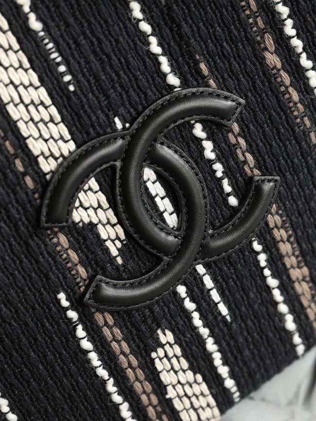 Chanel Mini Shopping Bag AS6199 black