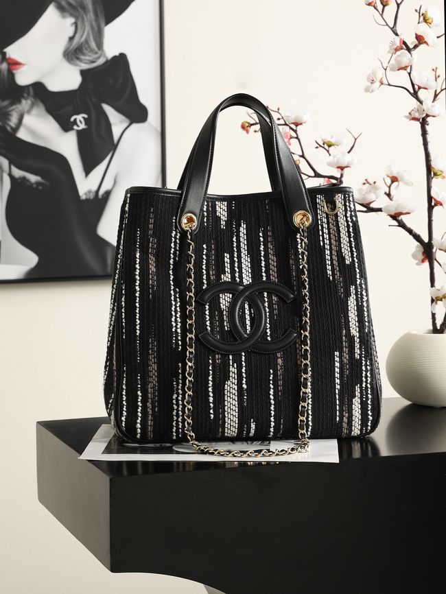 Chanel Shopping Bag AS6200 black