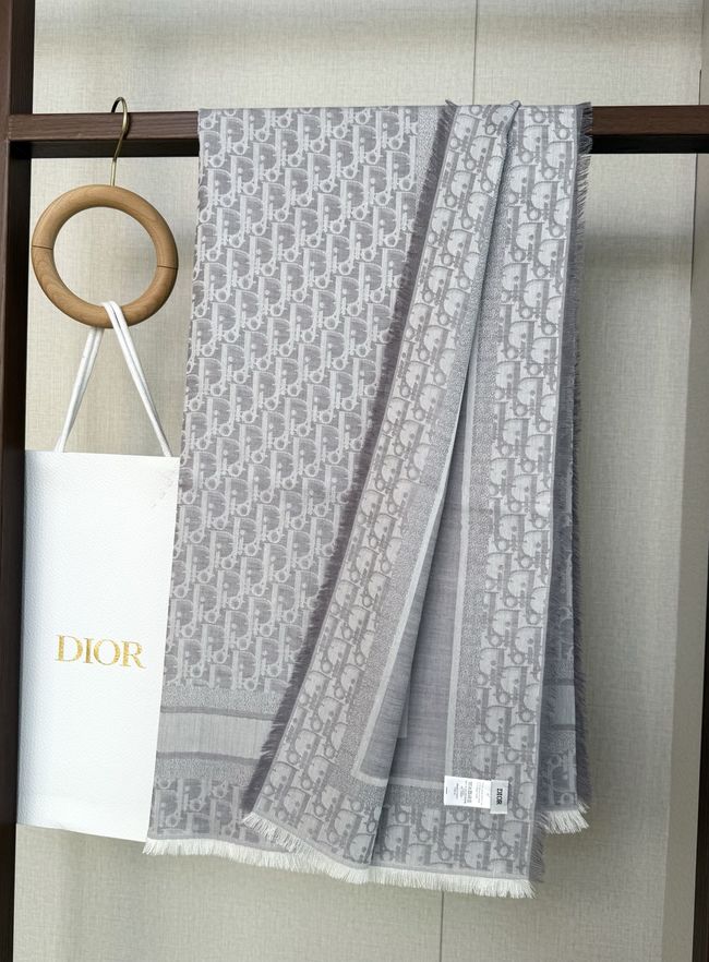 Dior Oblique Shawl Wool and Silk Jacquard I1058-2 Dior Oblique Shawl Wool and Silk Jacquard I1058-2