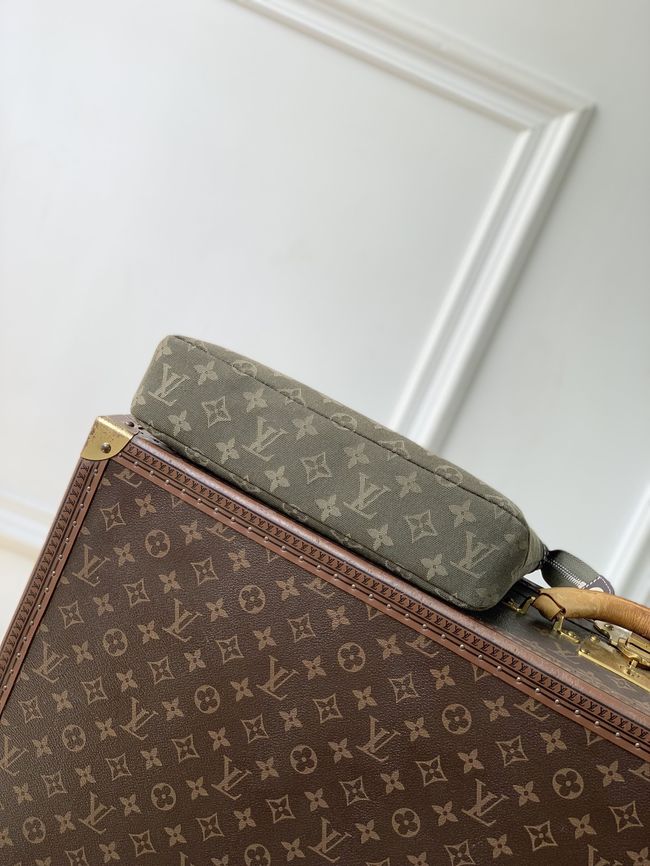 Louis Vuitton Pochette Voyage M2A165 Louis Vuitton Pochette Voyage M2A165