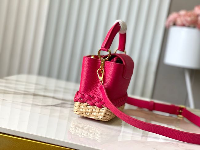 Louis Vuitton Capucines Mini M24977 rose