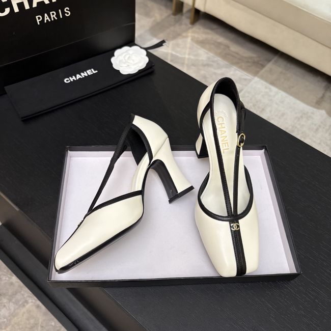 Chanel Mary Janes G47612-10