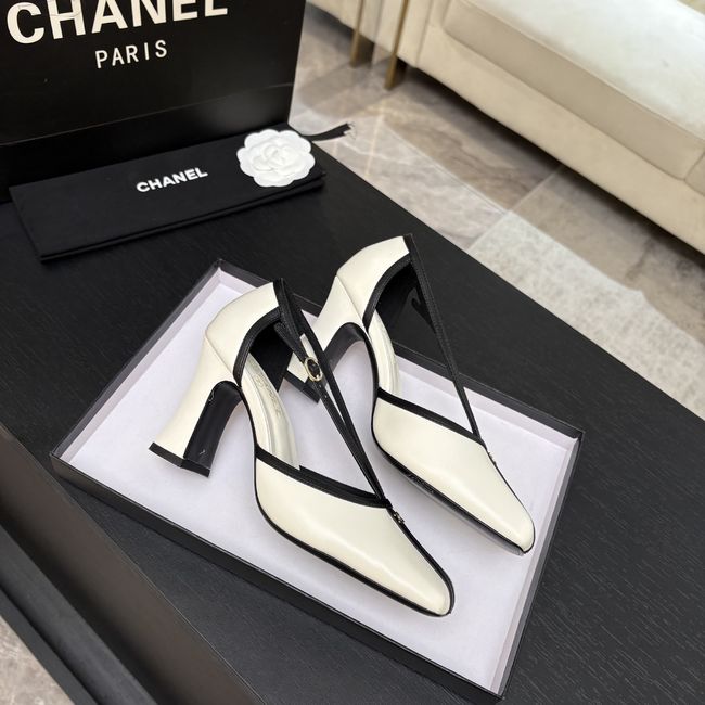 Chanel Mary Janes G47612-10